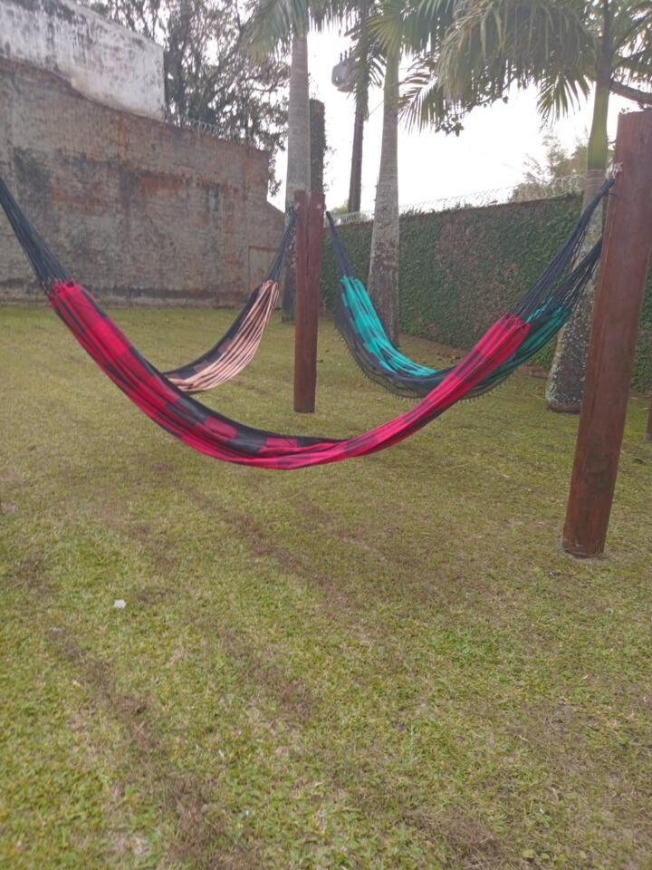 Kitnet Flamingo 31B Apartment Matinhos Bagian luar foto